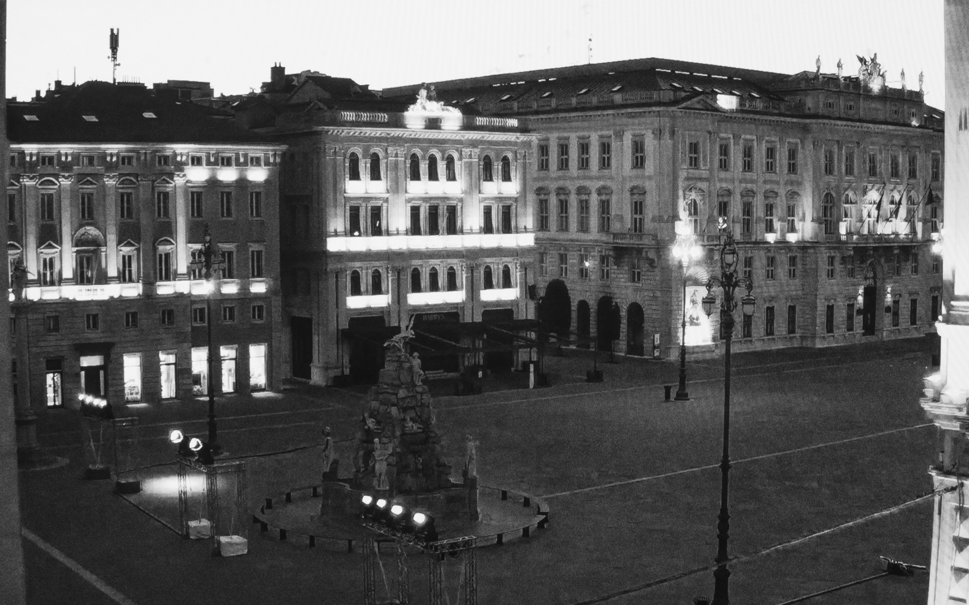 Trieste, Unità d’Italia square - The largest square facing the sea in Europe is depopulated. March 25. 2020